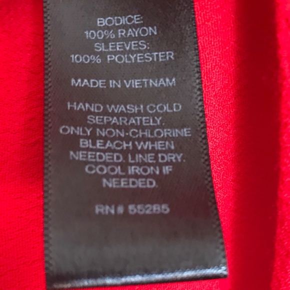 Express Red Long Sleeve Shift Dress - Picture 5 of 5